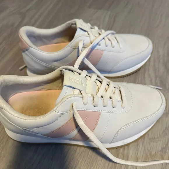 Kizik Women's White and Pink Sneakers - Picture 3 of 7